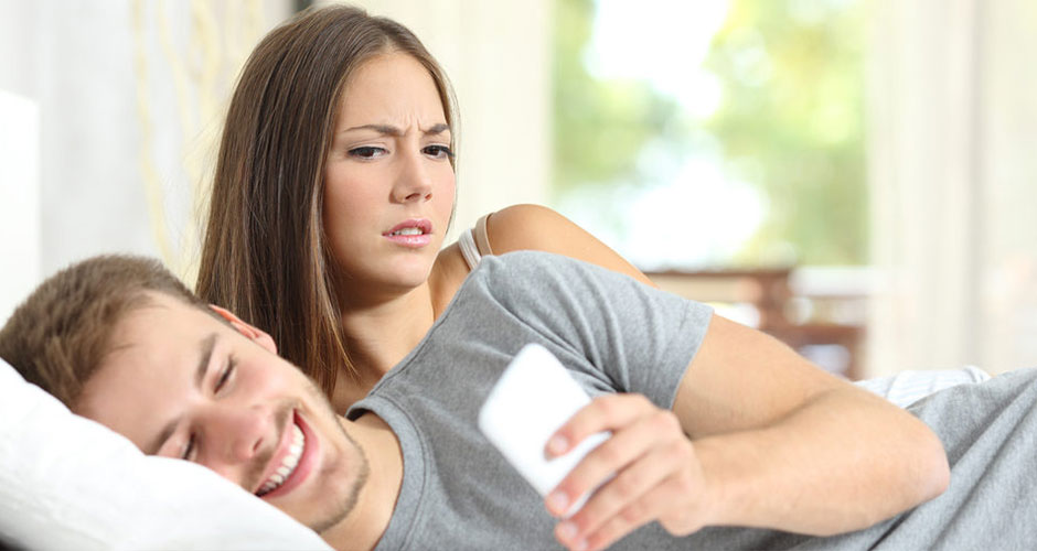 How Sexting Can Negatively Affect Your Relationship